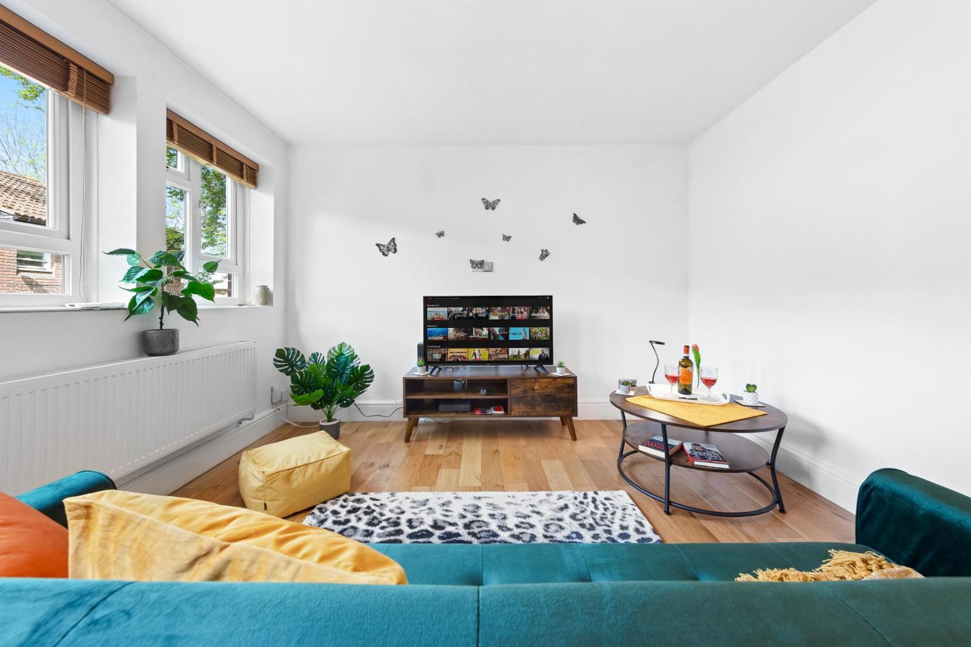 Clapham Serenity Garden Retreat With Free Parking 伦敦 外观 照片
