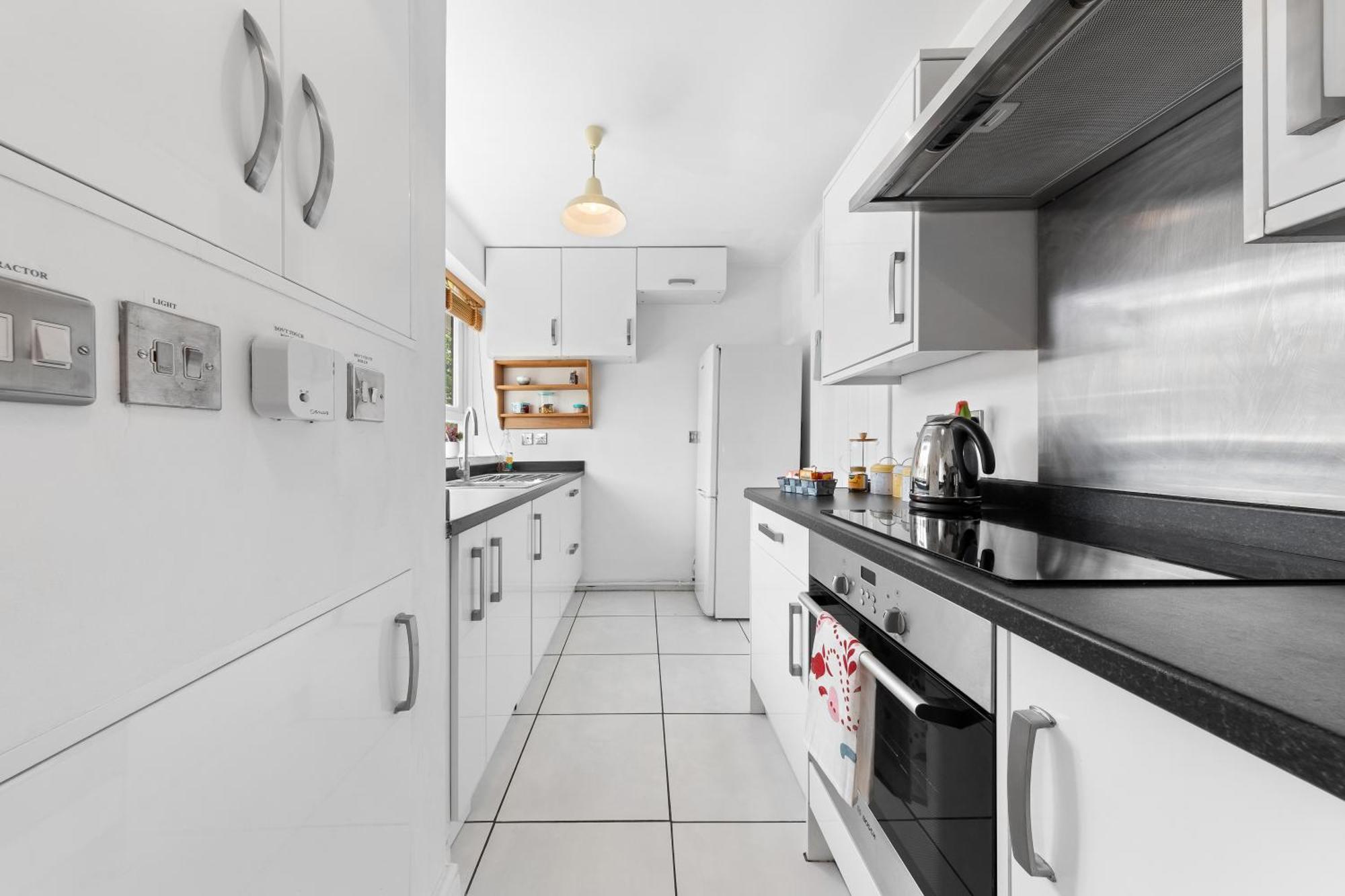 Clapham Serenity Garden Retreat With Free Parking 伦敦 外观 照片