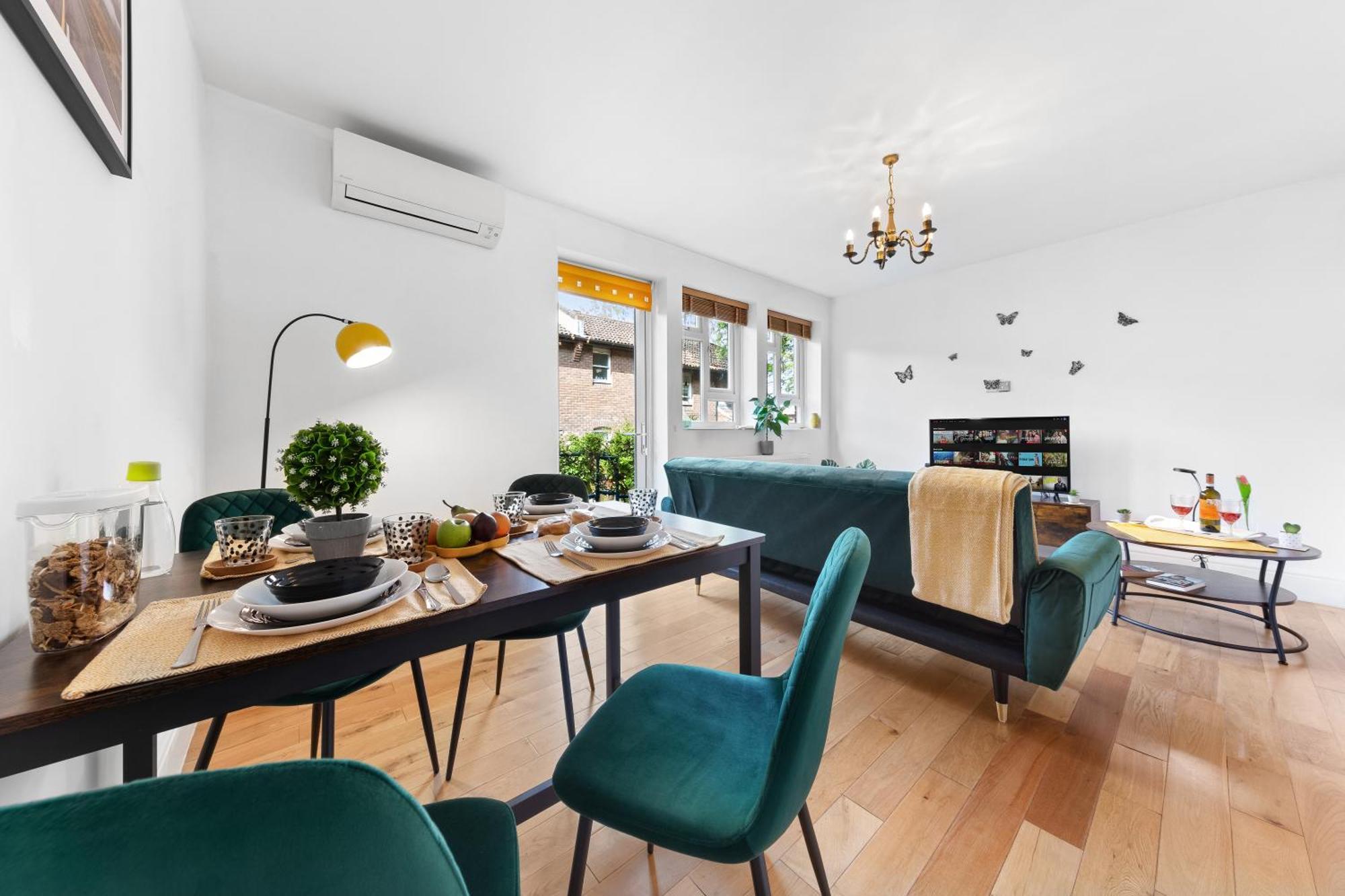 Clapham Serenity Garden Retreat With Free Parking 伦敦 外观 照片